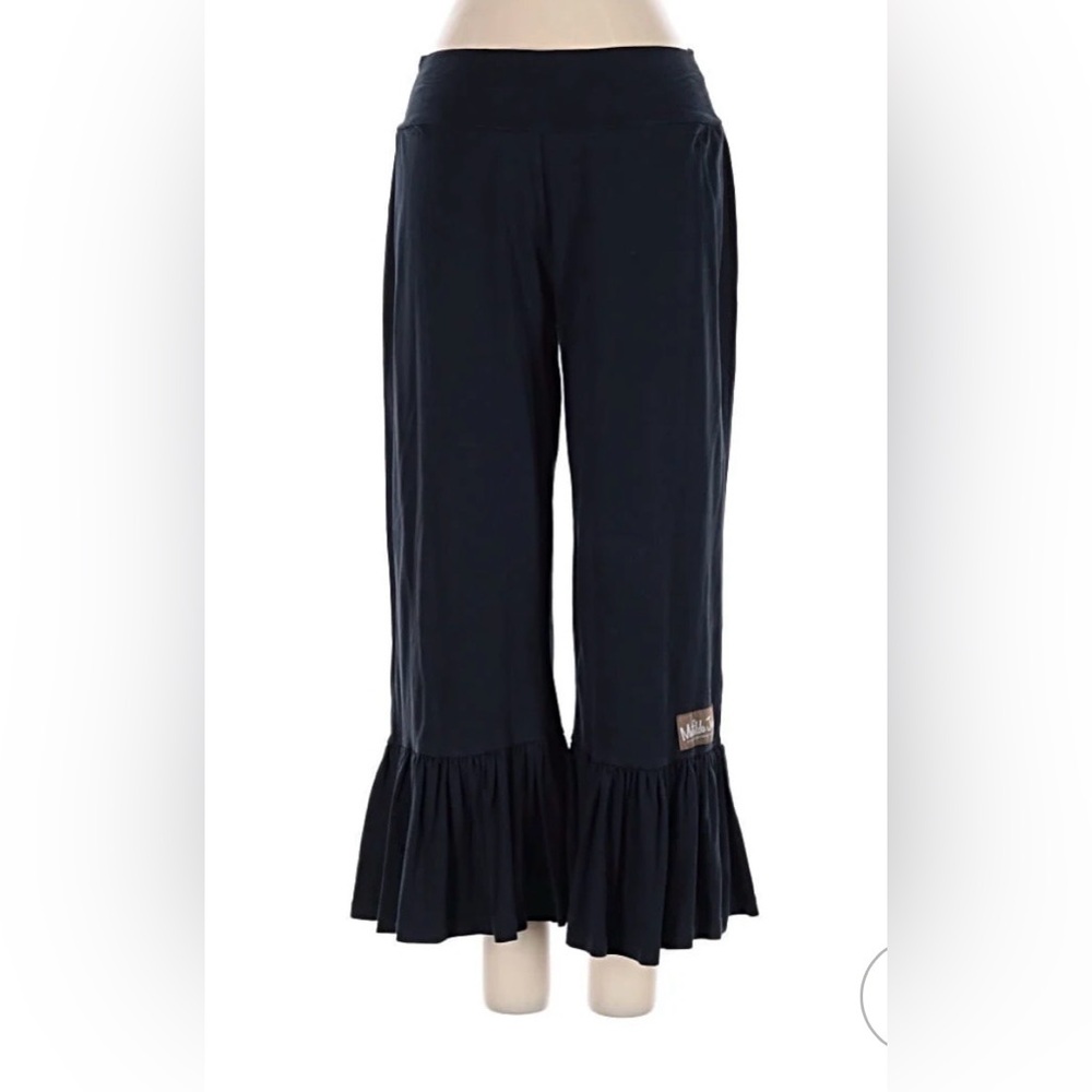 NWOT Matilda Jane Boldly Go Big Pants, size Medium